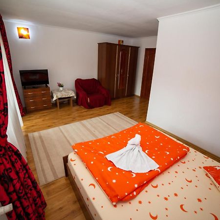 فندق Casa Binu Arieşeni المظهر الخارجي الصورة
