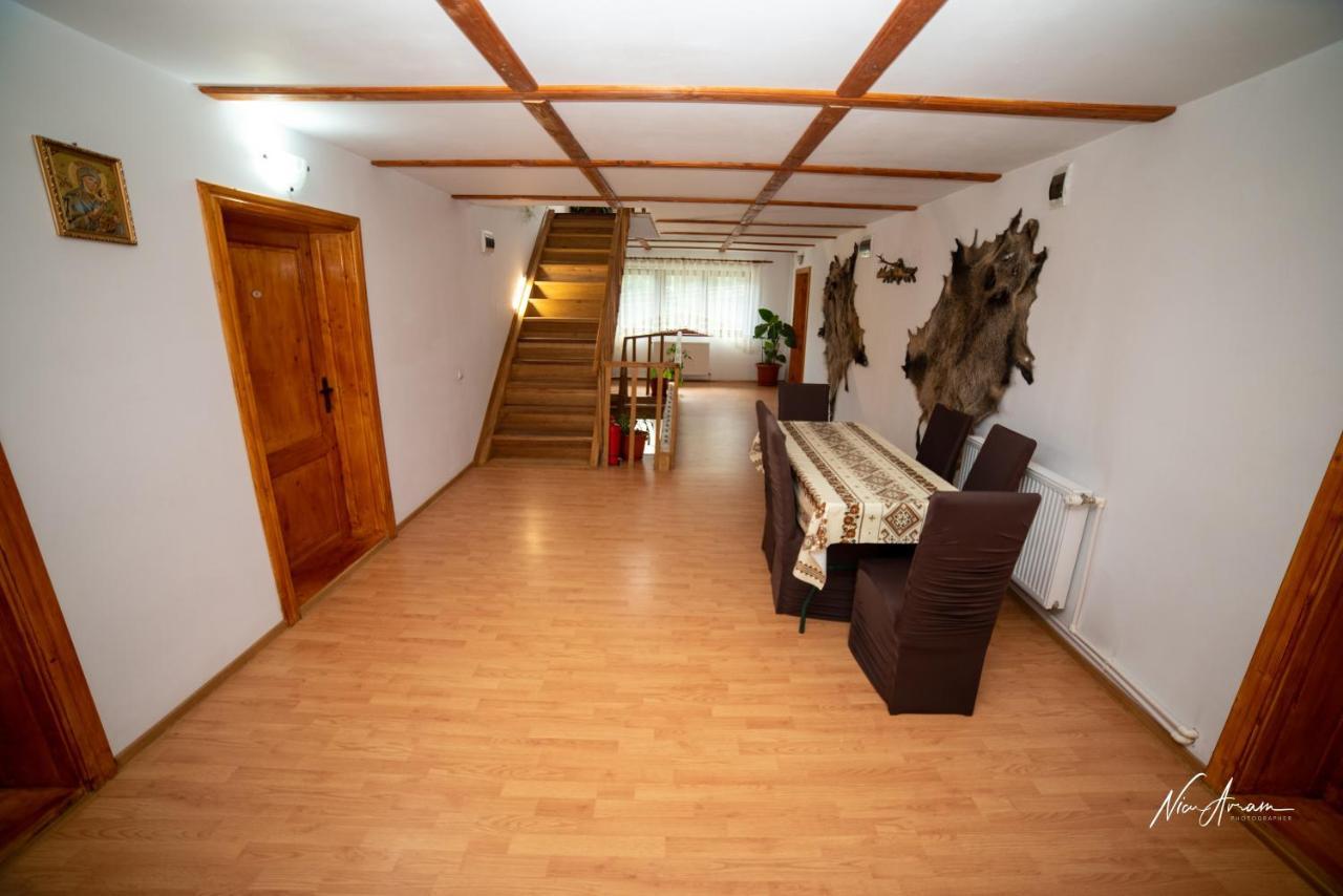 فندق Casa Binu Arieşeni المظهر الخارجي الصورة